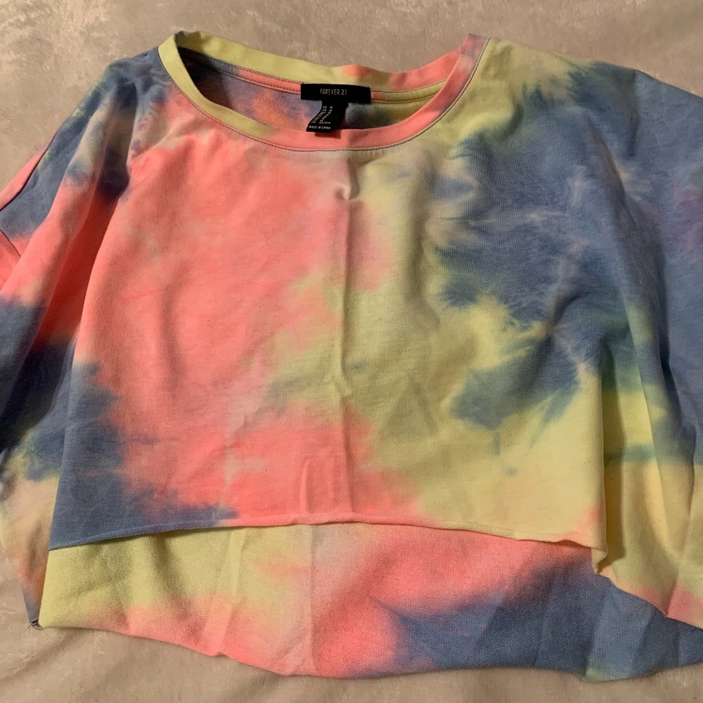 Crop top